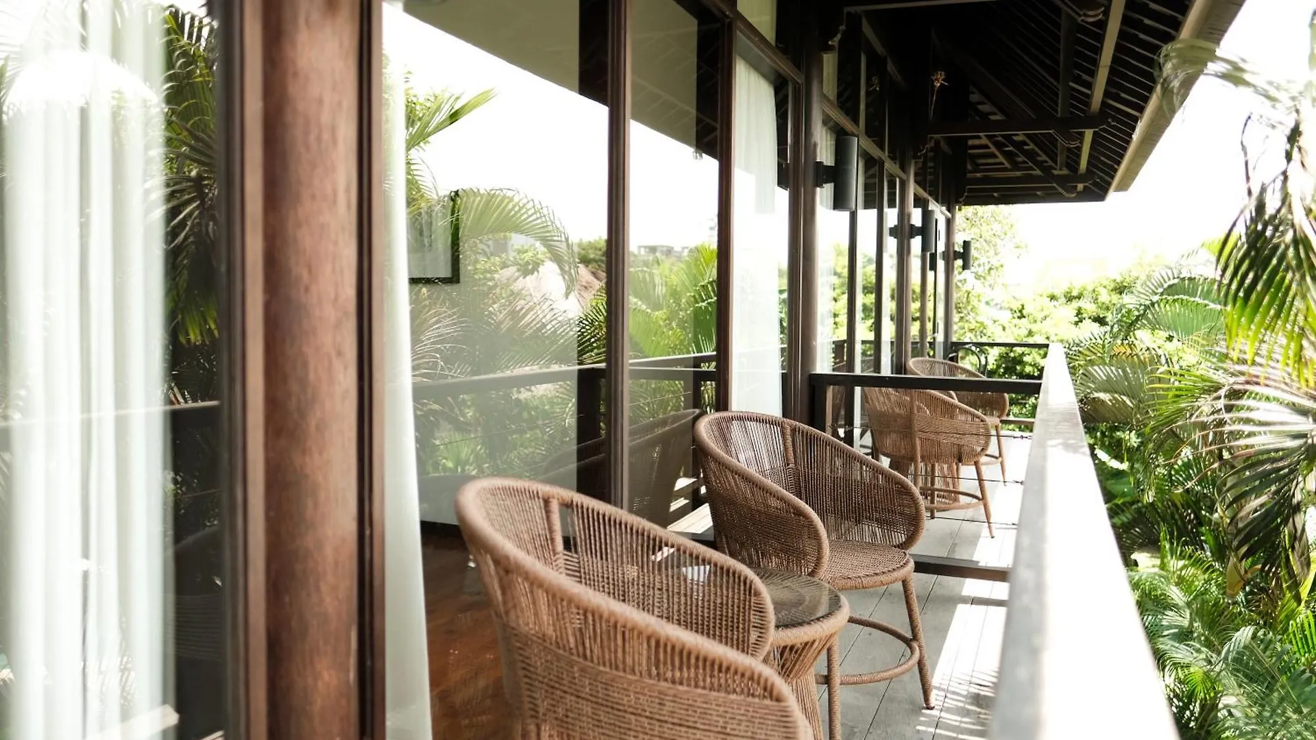 Wave House Resort Canggu 3*, Canggu (Bali) Indonesia